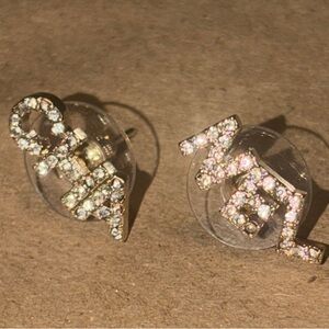 Mini CHA NEL gold tone Crystal studs - 1 Pair Earrings